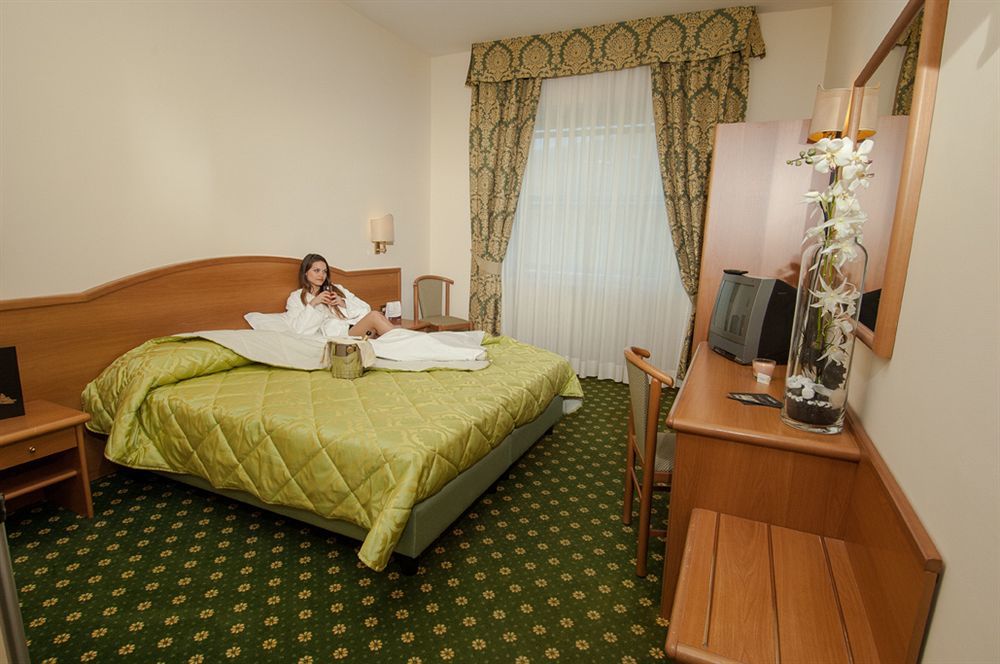 Hotel Complesso Termale Vescine à Castelforte Extérieur photo